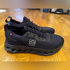 Loewe On Cloud Tilt Running Purple Sneakers…Worn twice!